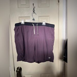 Vuori Kore 9” Shorts